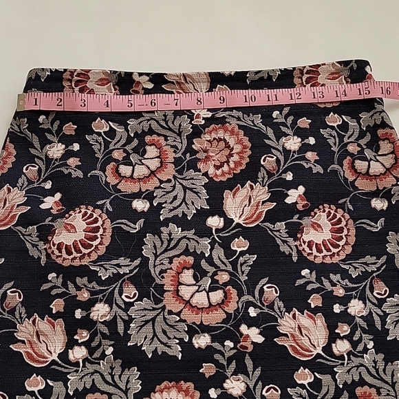 Loft brocade skirt - Picture 5 of 7